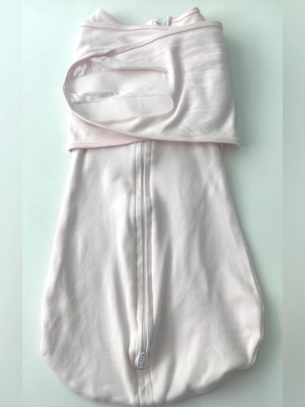 LullaBaby girl’s double Dream Swaddle.  Size 2-4M.